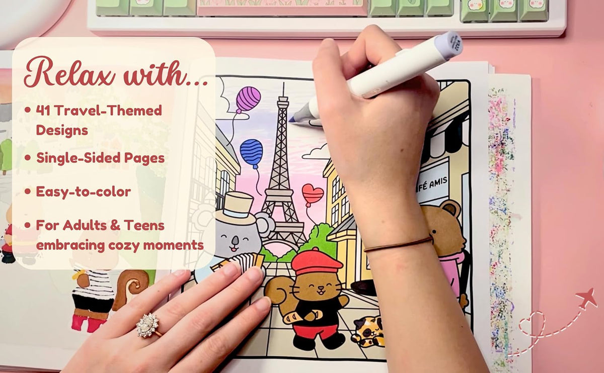 Snuggly Friends: Traveling the World (A Cozy & Comfy Colouring book)
