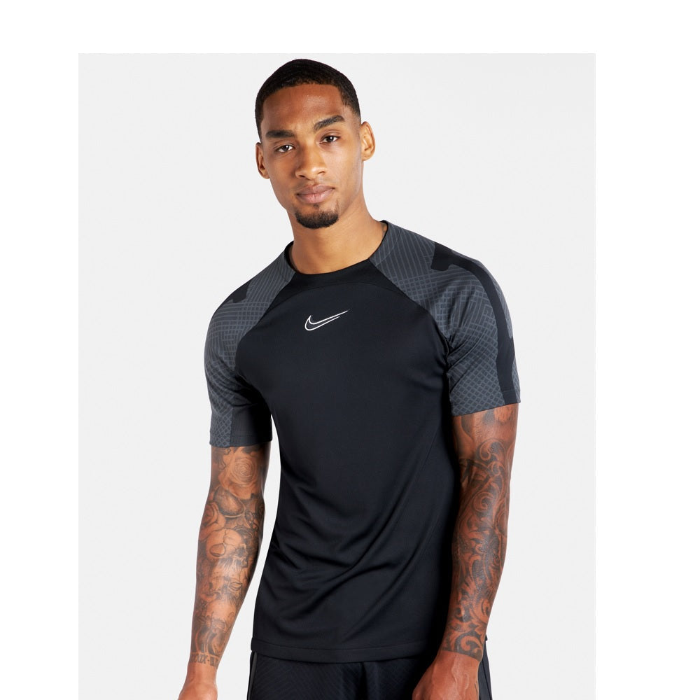 Nike Dri-Fit Strike 22 Short Sleeve Shirt